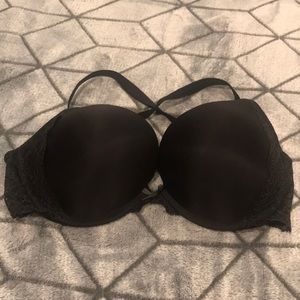 Black lace Victoria’s Secret bra 36DD